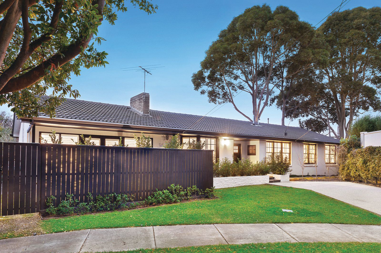 11 Meyer Court, Brighton East VIC 3187, Image 0