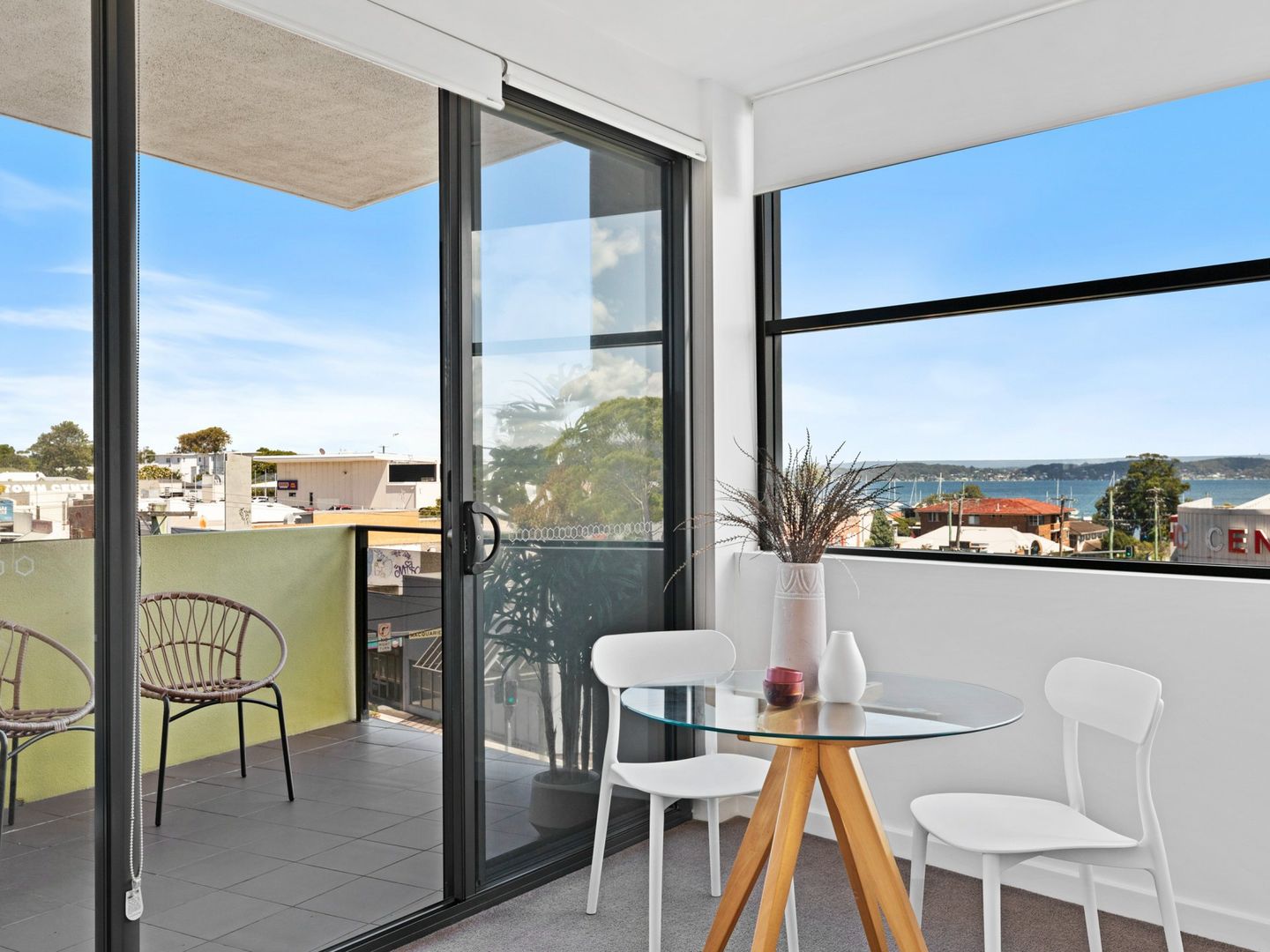 301/571 Pacific Highway, Belmont NSW 2280, Image 1