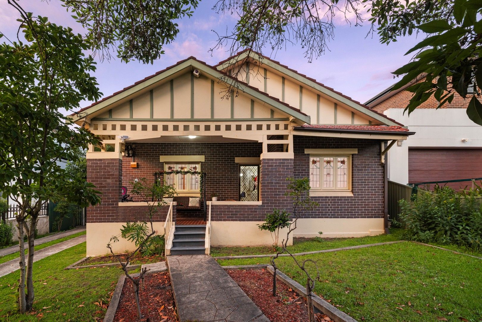 4 bedrooms House in 5 Mount Street STRATHFIELD NSW, 2135