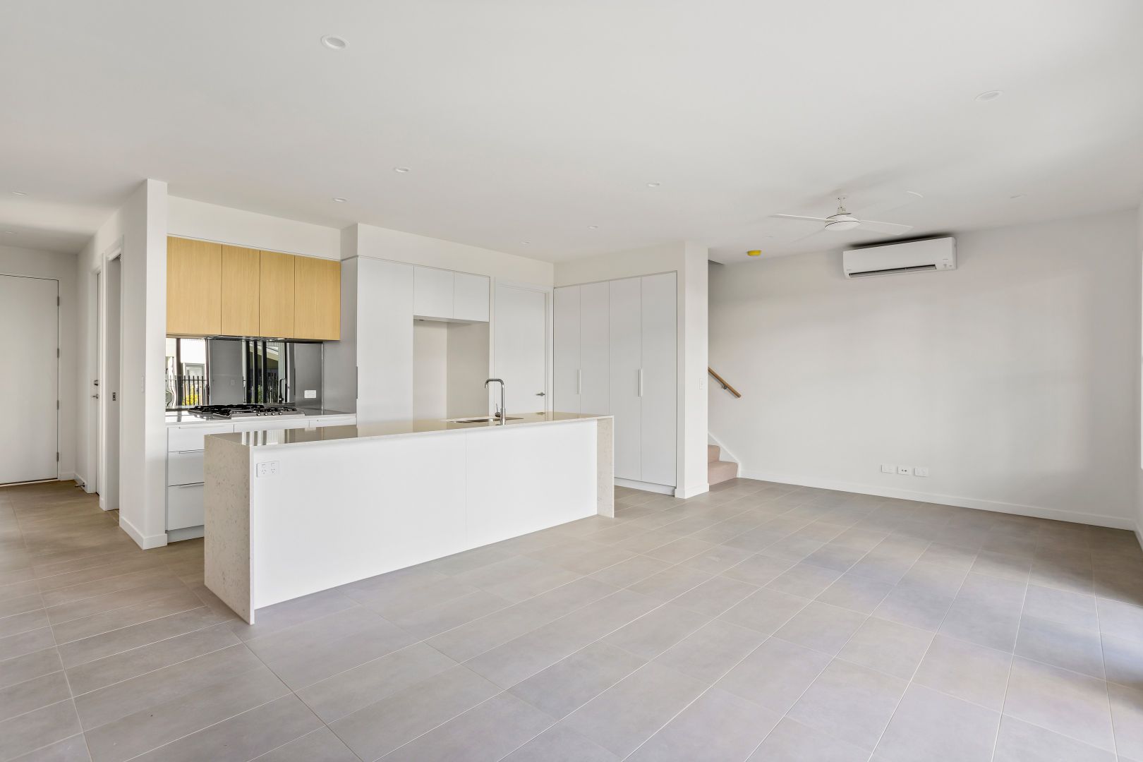 115/9 Ellen Street, Carina QLD 4152, Image 2