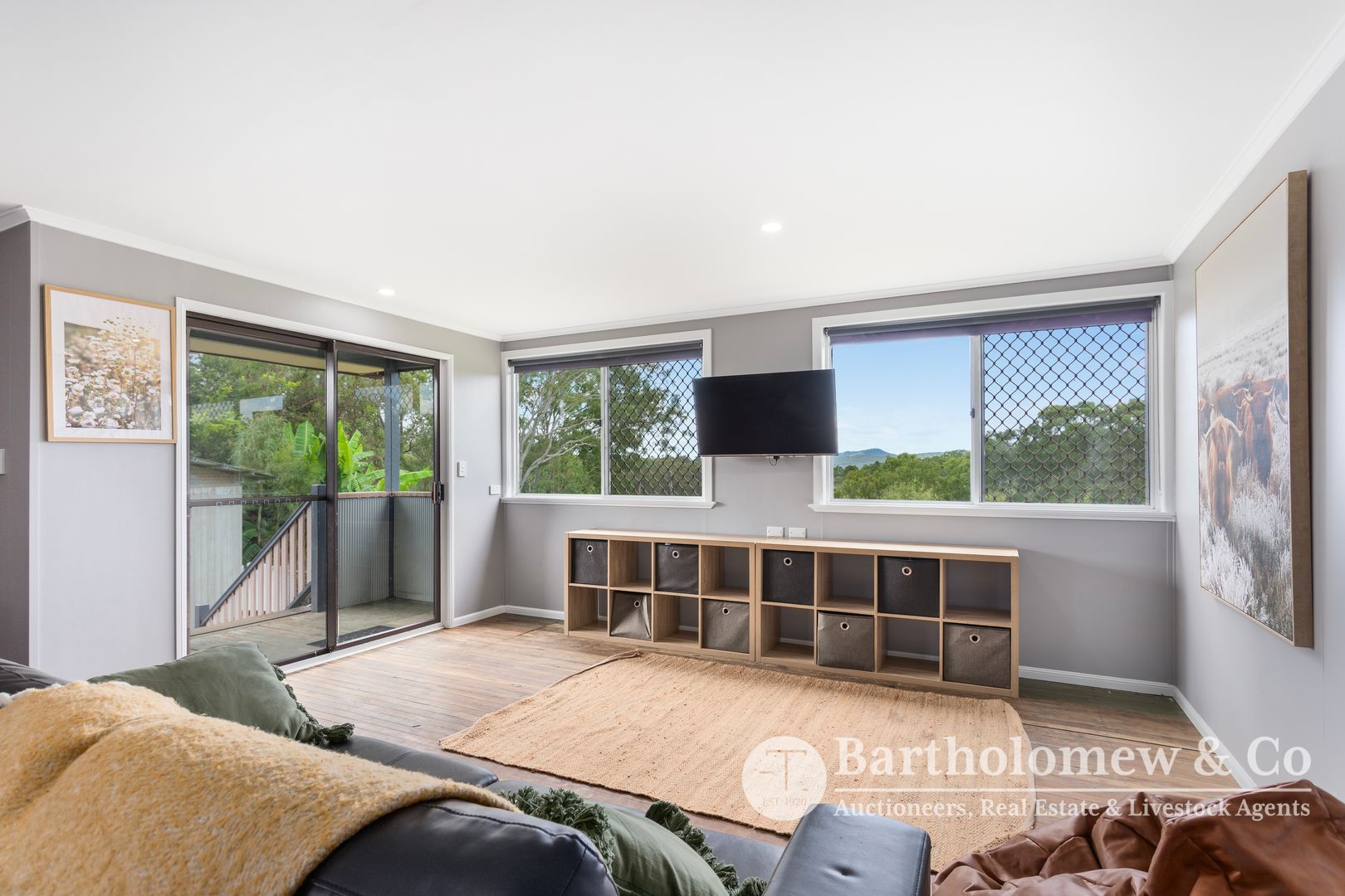 289 Broad Gully Road, Croftby QLD 4310, Image 2