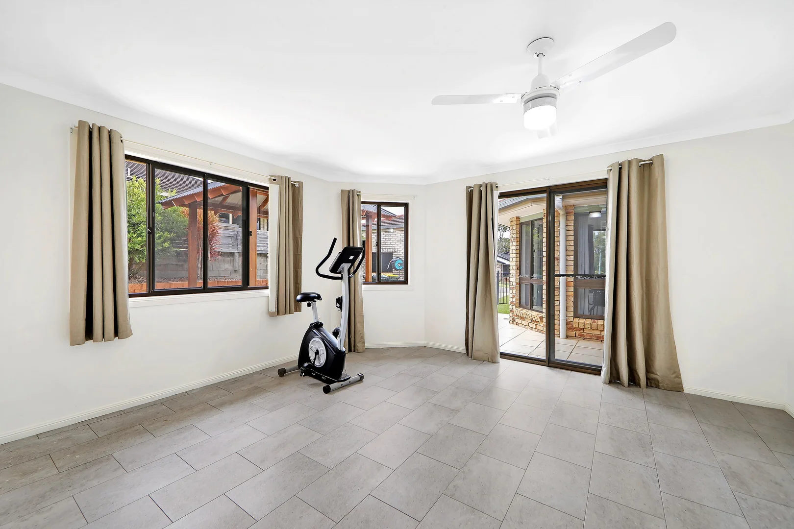 Additional image 23 of 10 Reynella Drive, Avoca QLD 4670