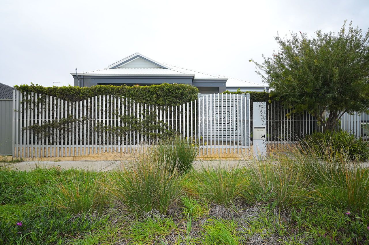 3 bedrooms House in 64 Heath Avenue EGLINTON WA, 6034
