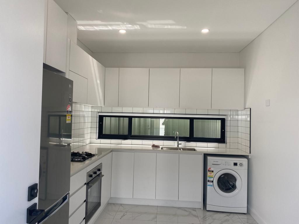 2 bedrooms House in 42B Orange Street HURSTVILLE NSW, 2220