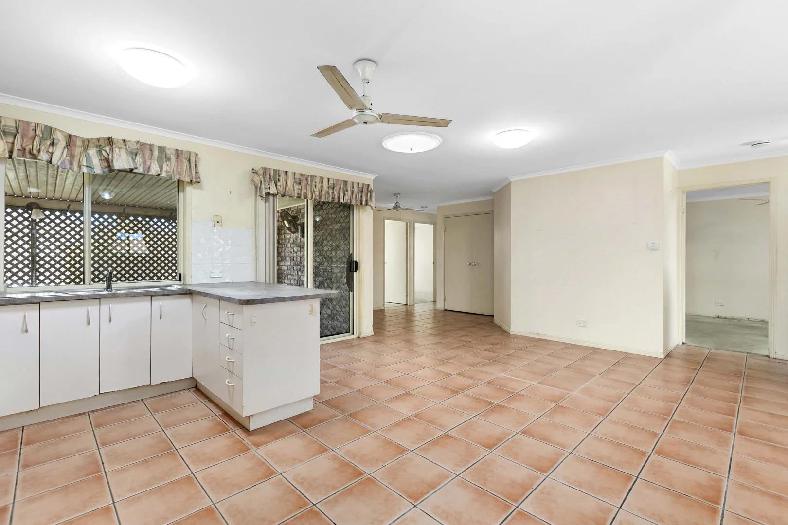 Additional image 5 of 8 Hyperno Road, Point Vernon QLD 4655