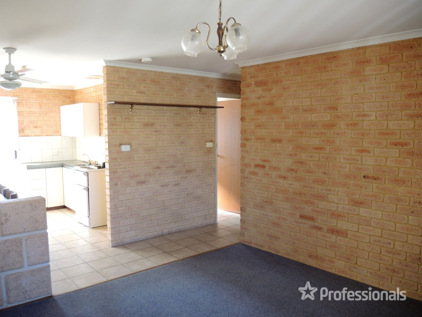 4/30 Tuart Street, Rangeway WA 6530, Image 2