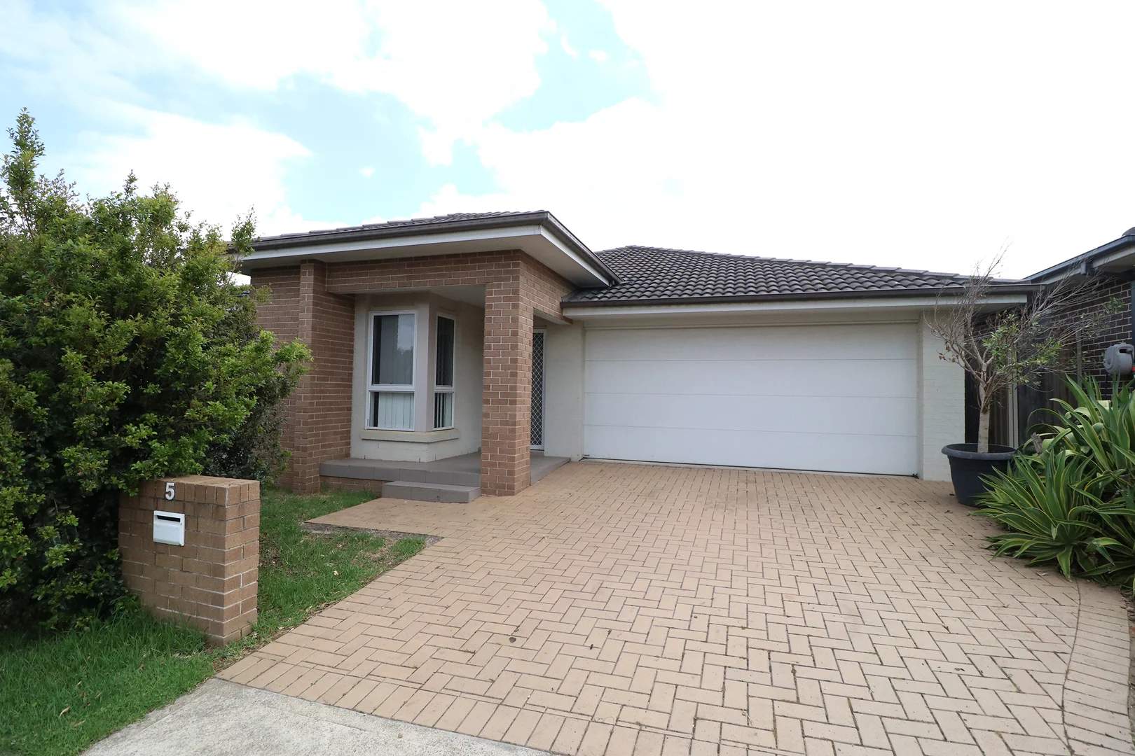 Additional image 8 of 5 Fury Street, Oran Park NSW 2570