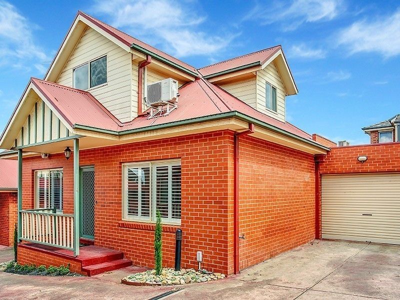 3 bedrooms House in 4/15 Station Road OAK PARK VIC, 3046