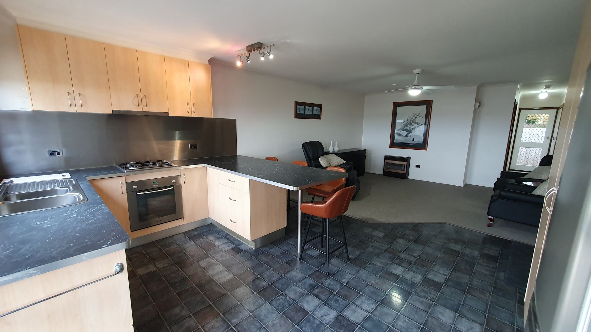 4/11 Wade St, Portland VIC 3305 Apartment For Rent Domain