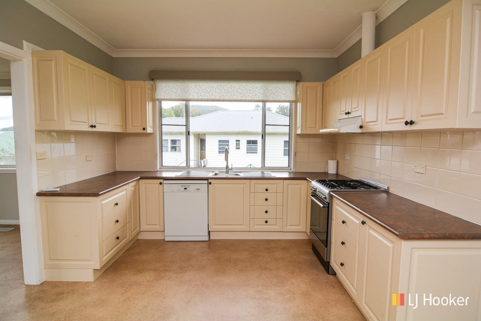 Additional image 2 of 1 Stewart Street, Lithgow NSW 2790