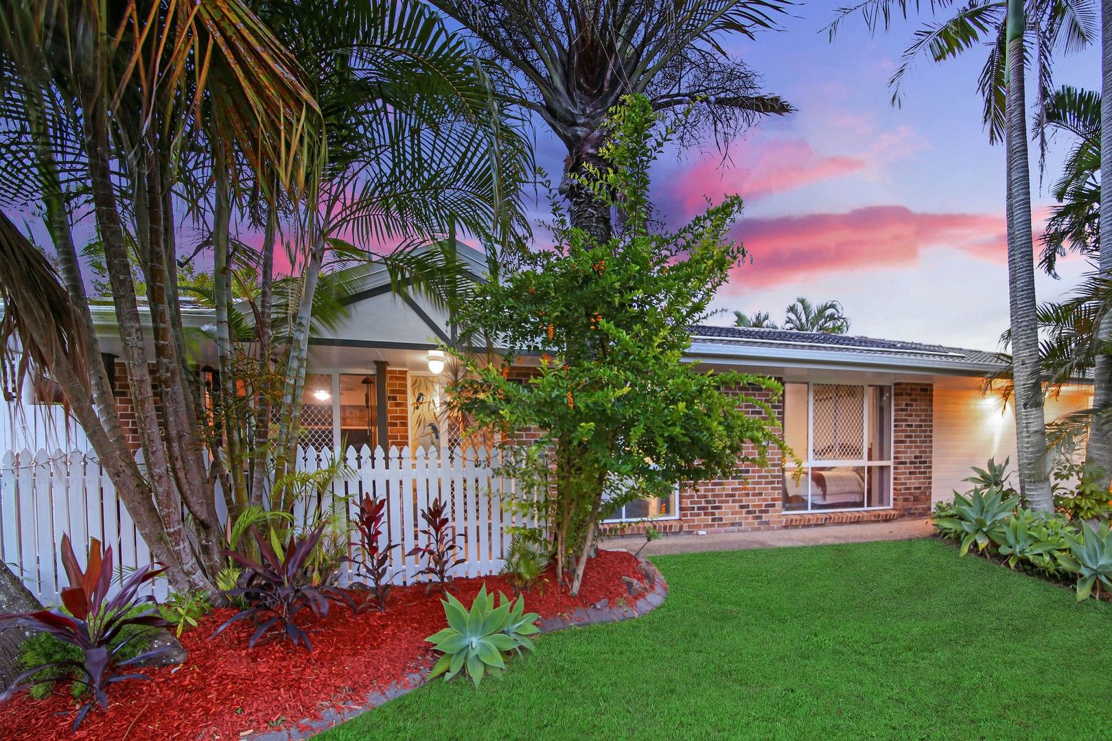 3 bedrooms House in 18 Tuckeroo Court COOLUM BEACH QLD, 4573