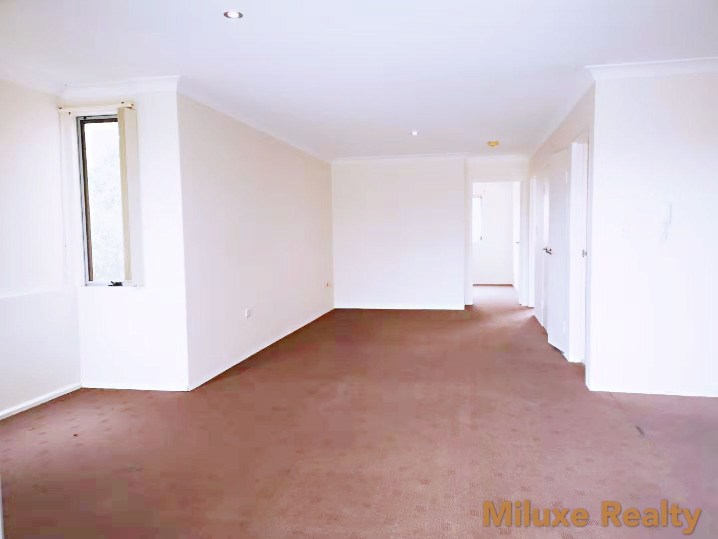 2 bedrooms Apartment / Unit / Flat in 17/44-50 Woniora Rd HURSTVILLE NSW, 2220