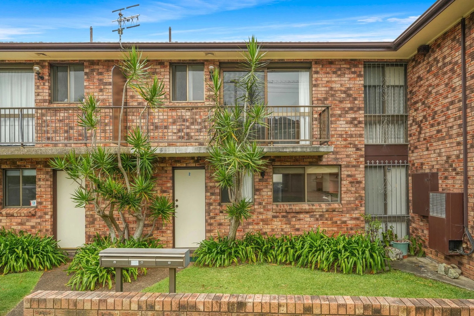 2/2 Henley Avenue, Terrigal NSW 2260