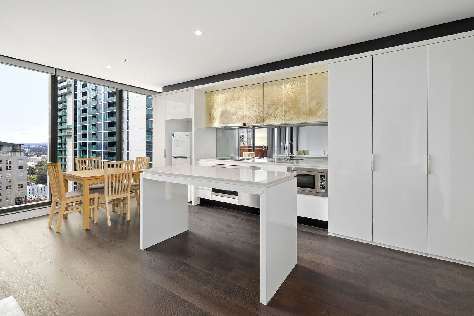 3 bedrooms Apartment / Unit / Flat in 2707/33 Rose Lane MELBOURNE VIC, 3000