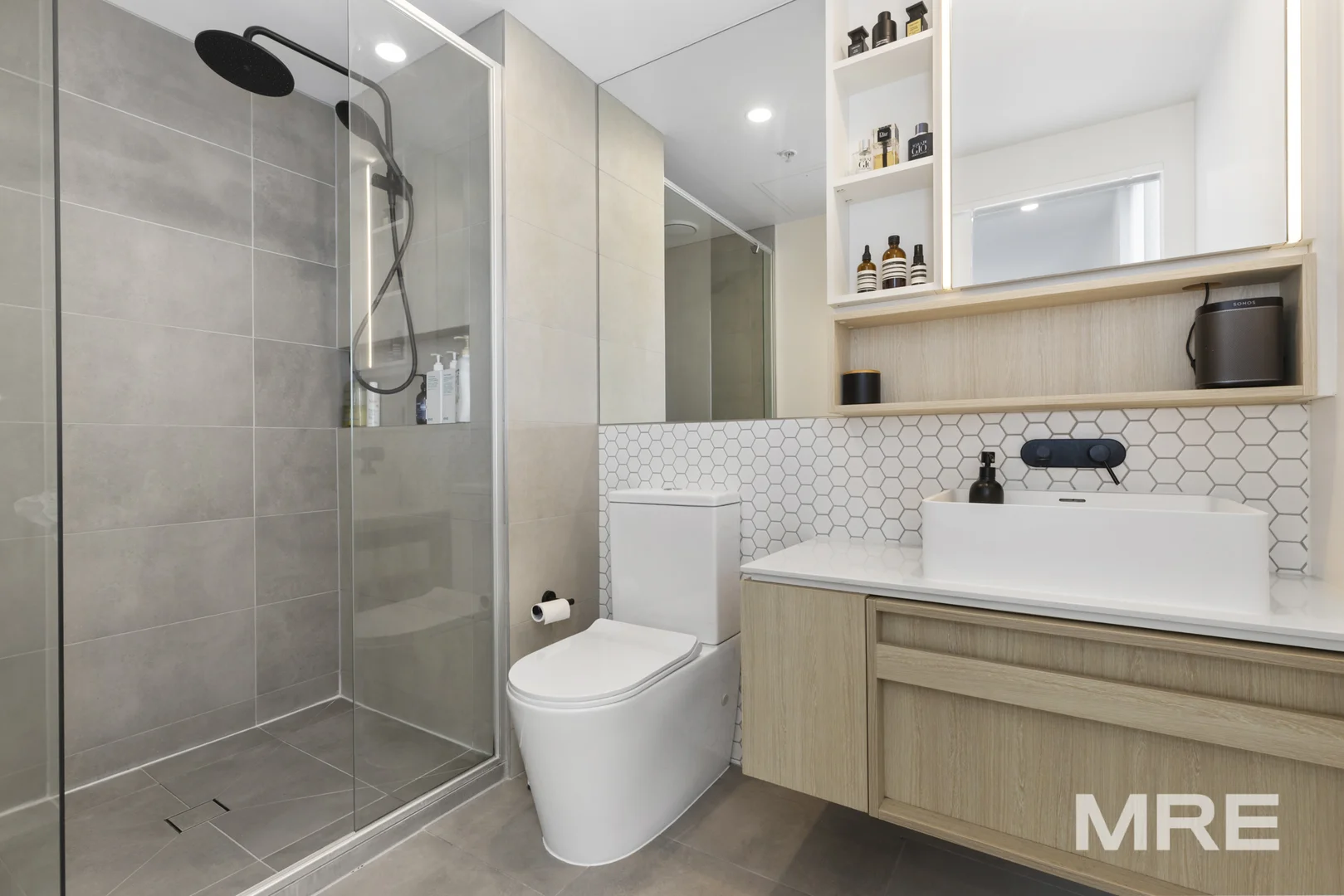 Additional image 8 of 2107/40 Hall Street, Moonee Ponds VIC 3039