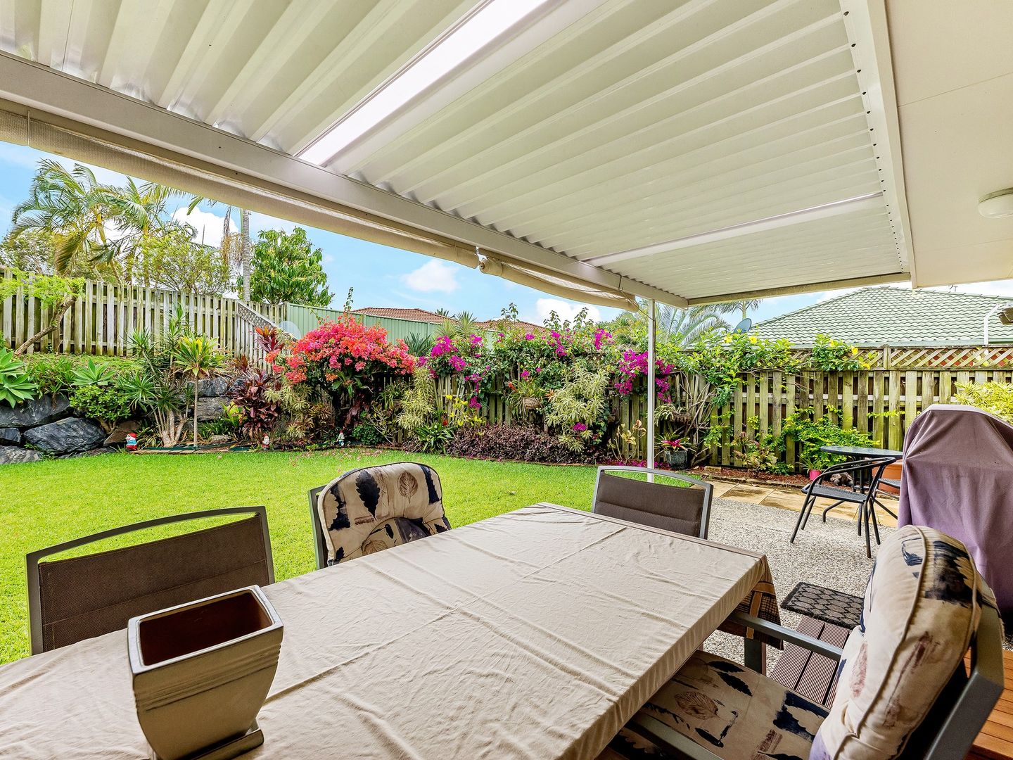 54 Ellis Drive, Mudgeeraba QLD 4213, Image 2