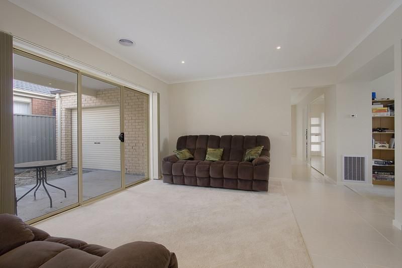 30 Pipetrack Circuit, CRANBOURNE EAST VIC 3977, Image 1