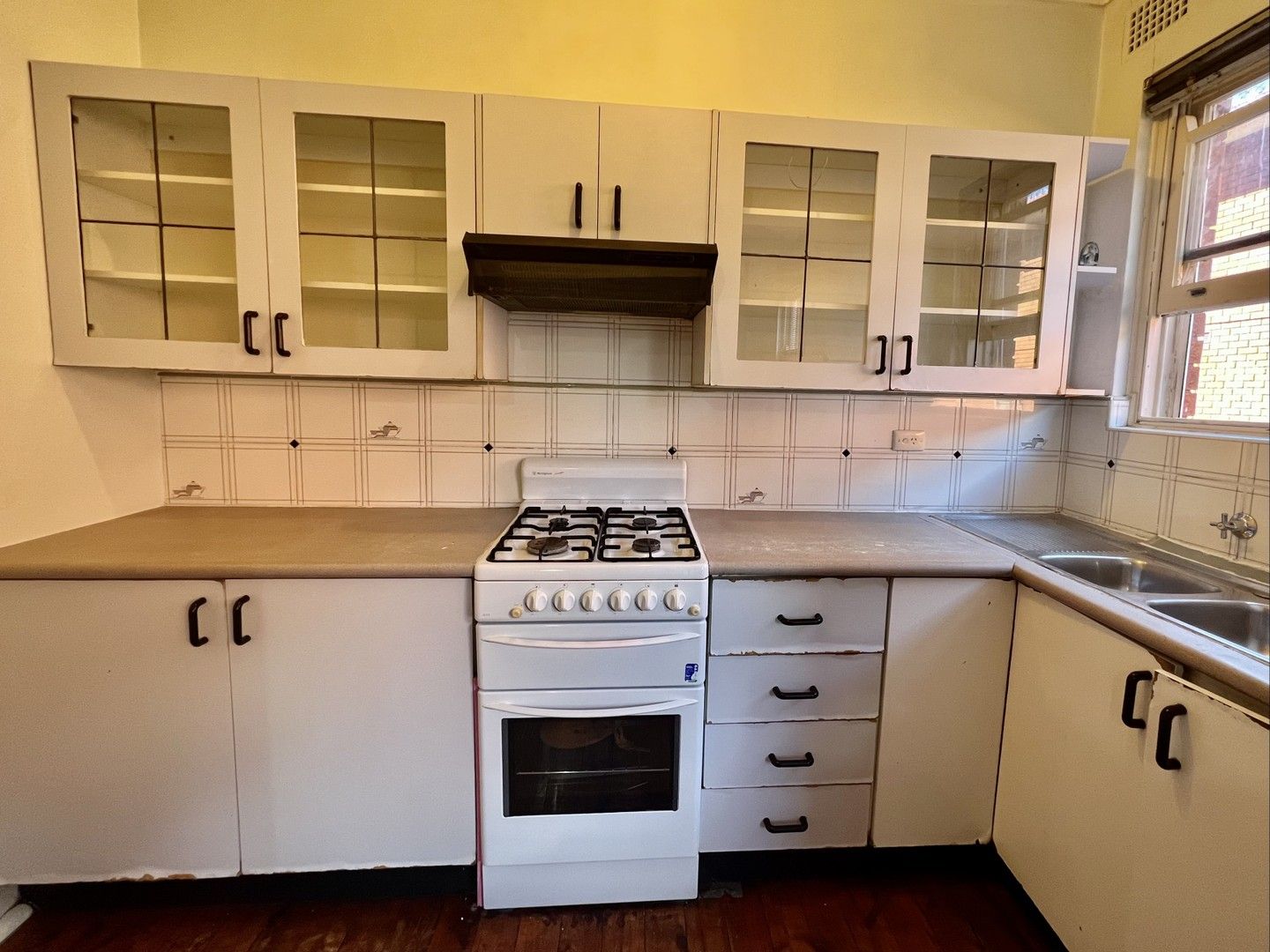 2 bedrooms Apartment / Unit / Flat in 2/71 Campsie Street CAMPSIE NSW, 2194