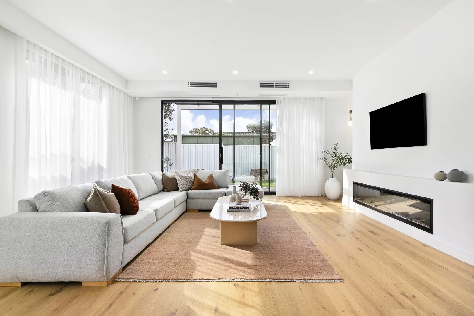 Additional image 9 of 100B Paget Avenue, Glenroy VIC 3046