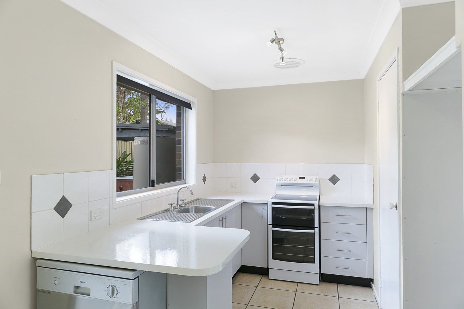 1A Bukkai Road, Wyee NSW 2259, Image 2