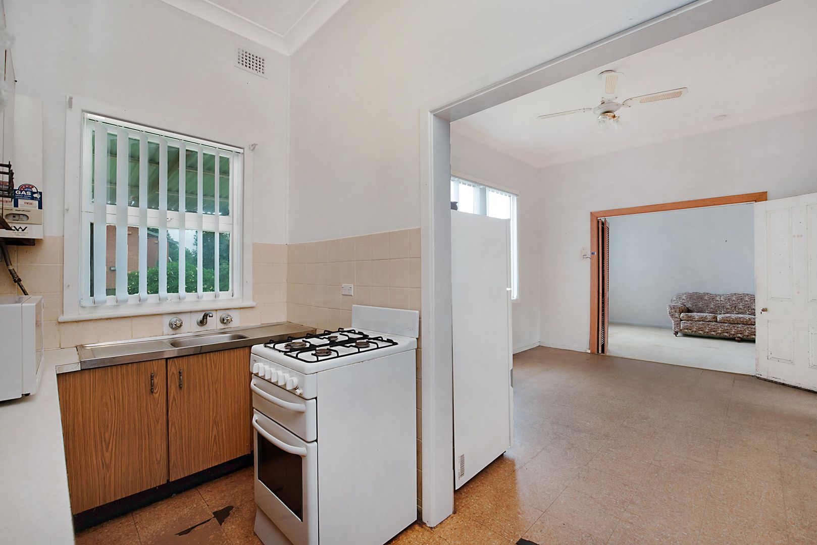 165 Teralba Road, Adamstown NSW 2289, Image 2