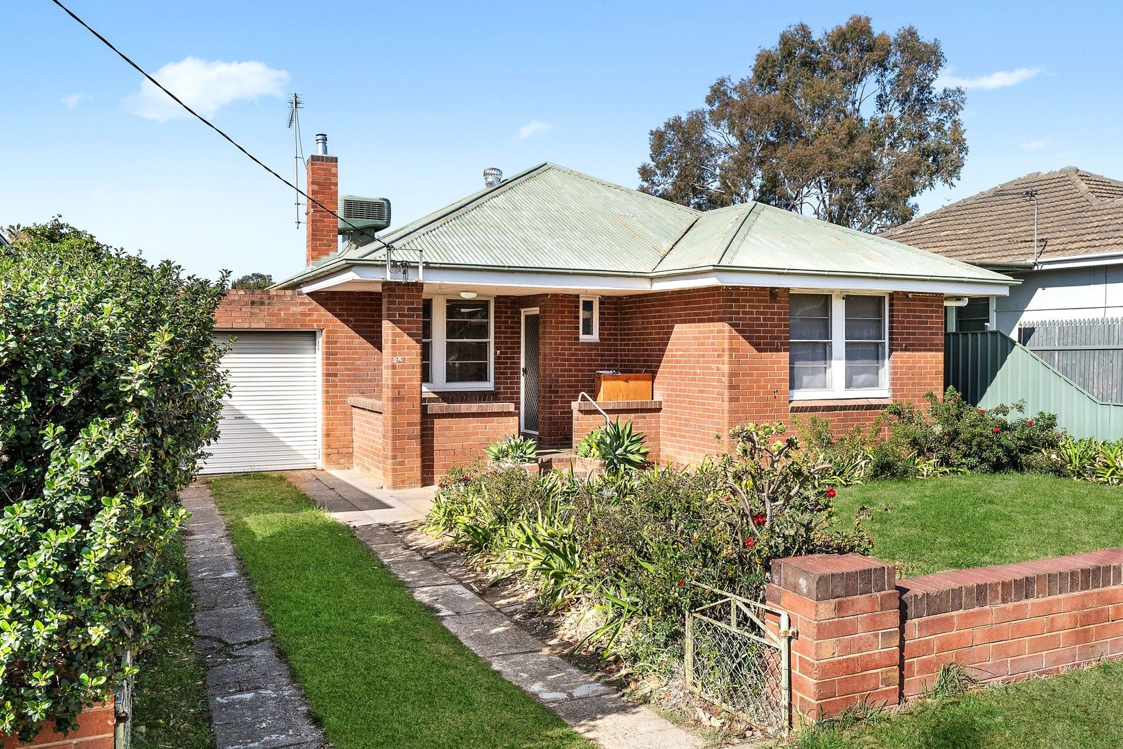 25 Bourke Street, Turvey Park NSW 2650, Image 0