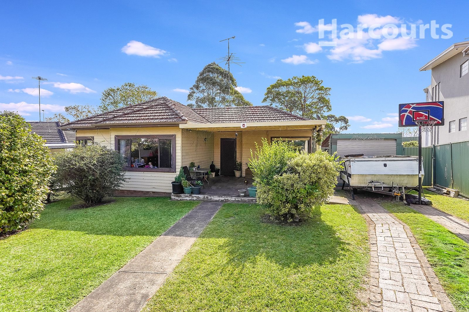 3 Bocking Avenue, Bradbury NSW 2560, Image 0