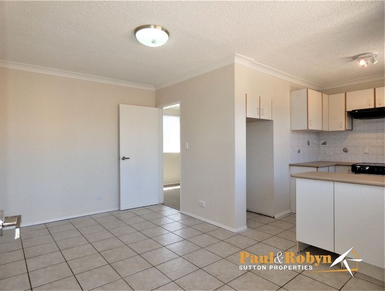 Unit 11/5 Charles Street, Queanbeyan NSW 2620, Image 2