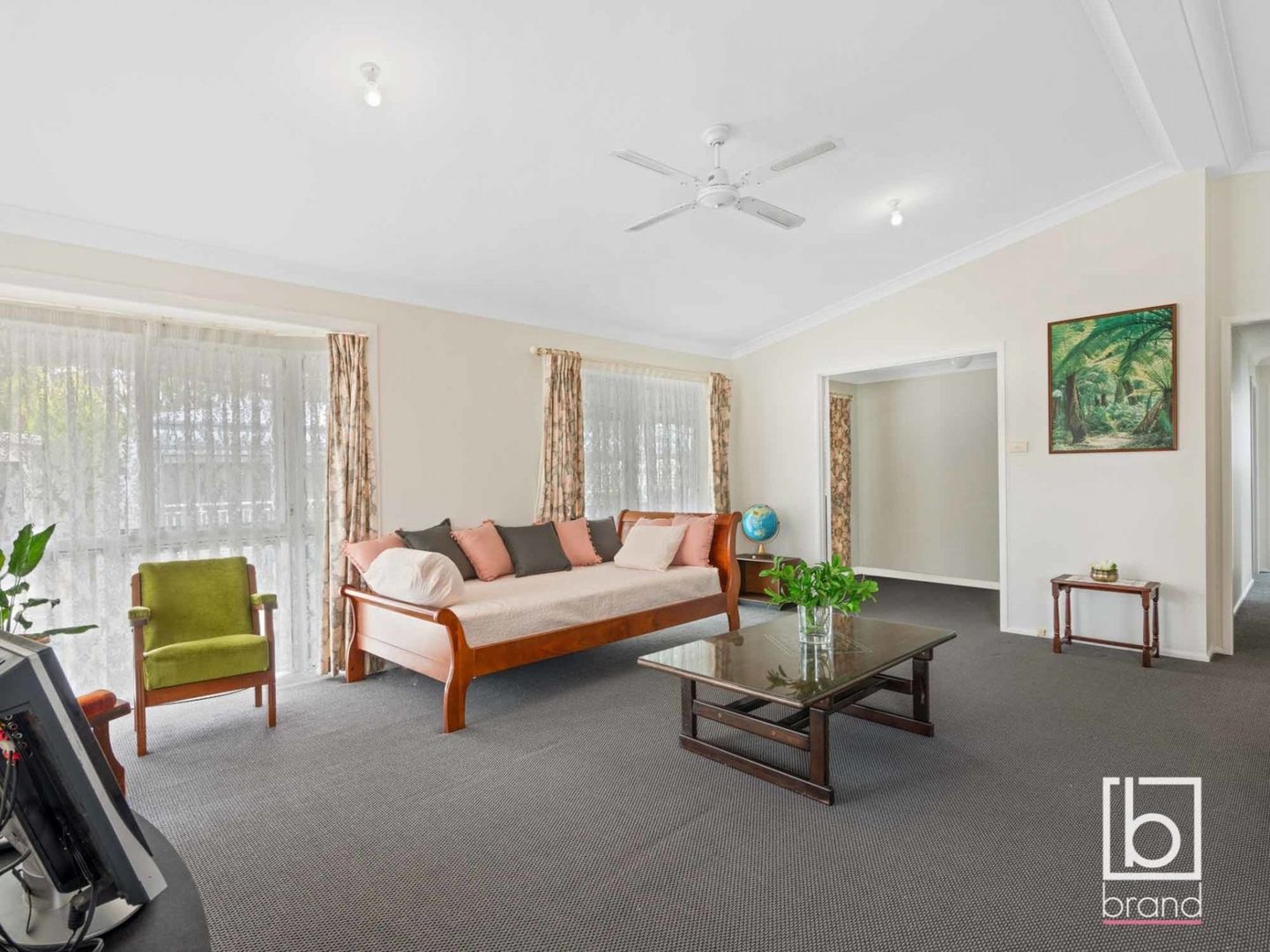 202/2 Evans Road, Canton Beach NSW 2263, Image 2