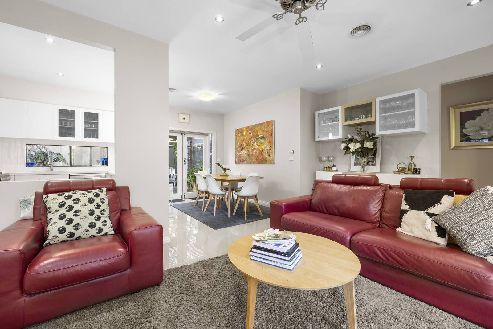 1/16 Peter Street, Oakleigh South VIC 3167, Image 2