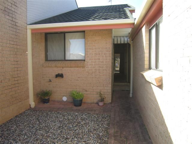 2 bedrooms Townhouse in 19/5-11 Thompson St VICTORIA POINT QLD, 4165
