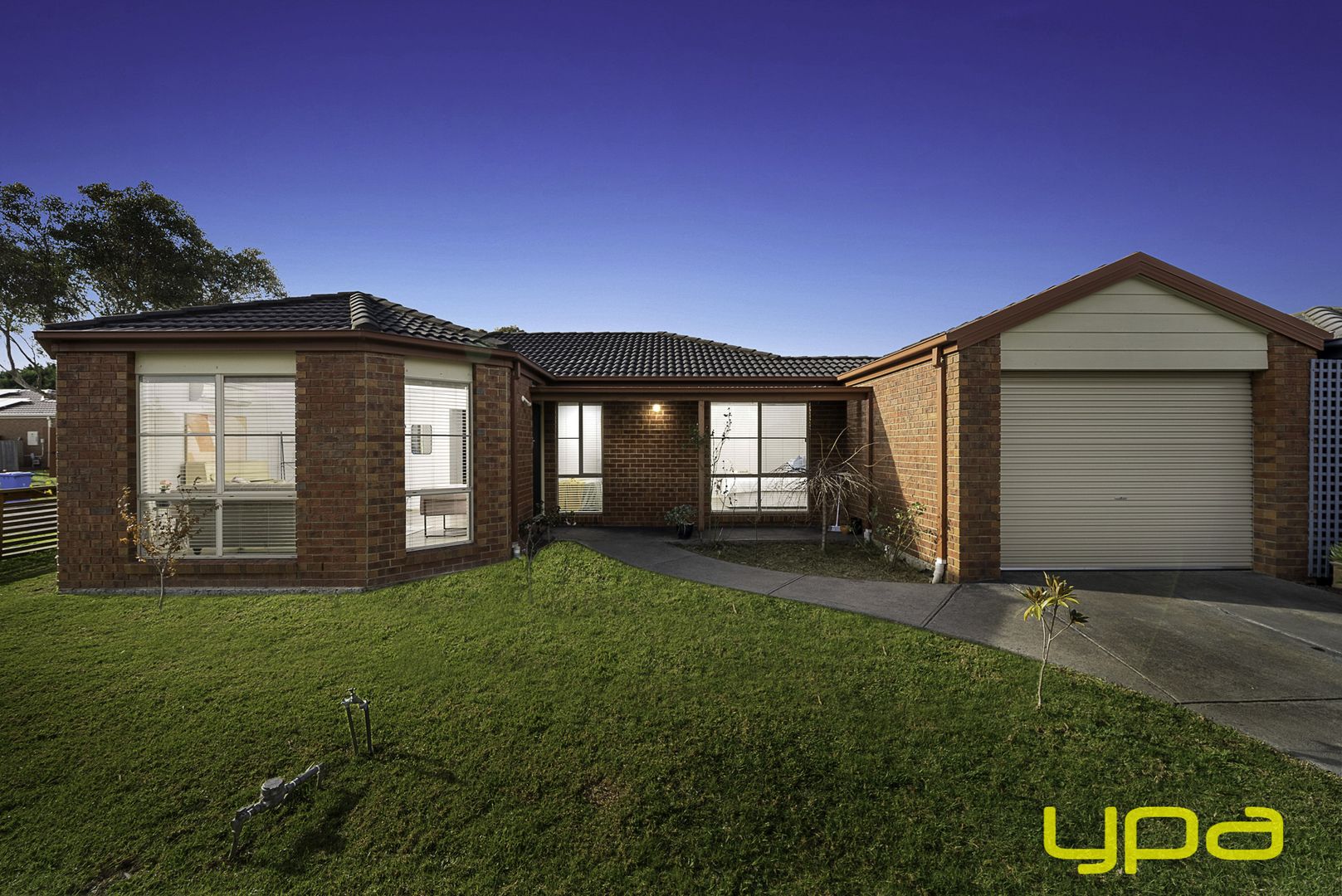 17 Jasa Crescent, Cranbourne West VIC 3977, Image 1