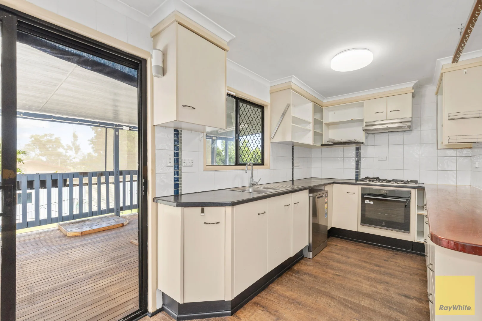 Additional image 8 of 21 Diamond Avenue, Emerald QLD 4720