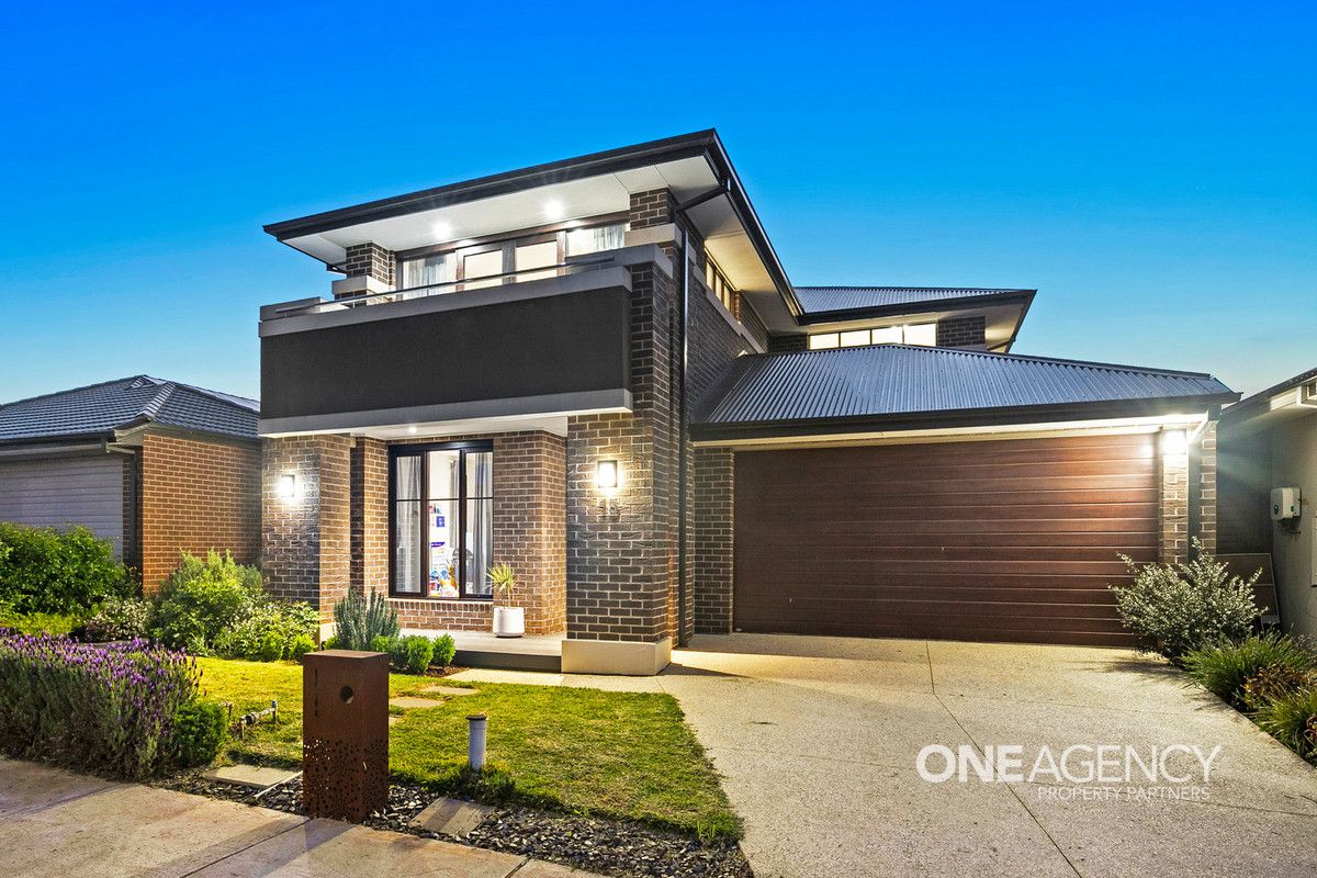 15 Signal Circuit, Aintree VIC 3336 Domain