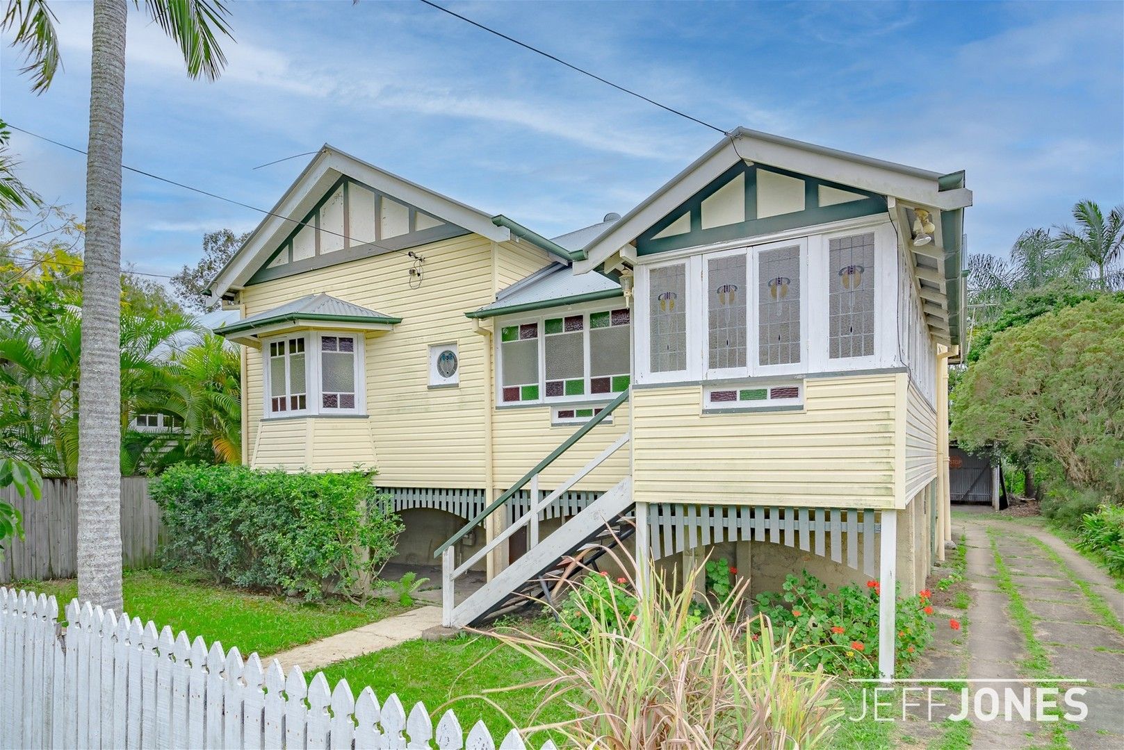 3 bedrooms House in 91 Dunellan Street GREENSLOPES QLD, 4120