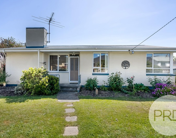 17 Myella Drive, Berriedale TAS 7011