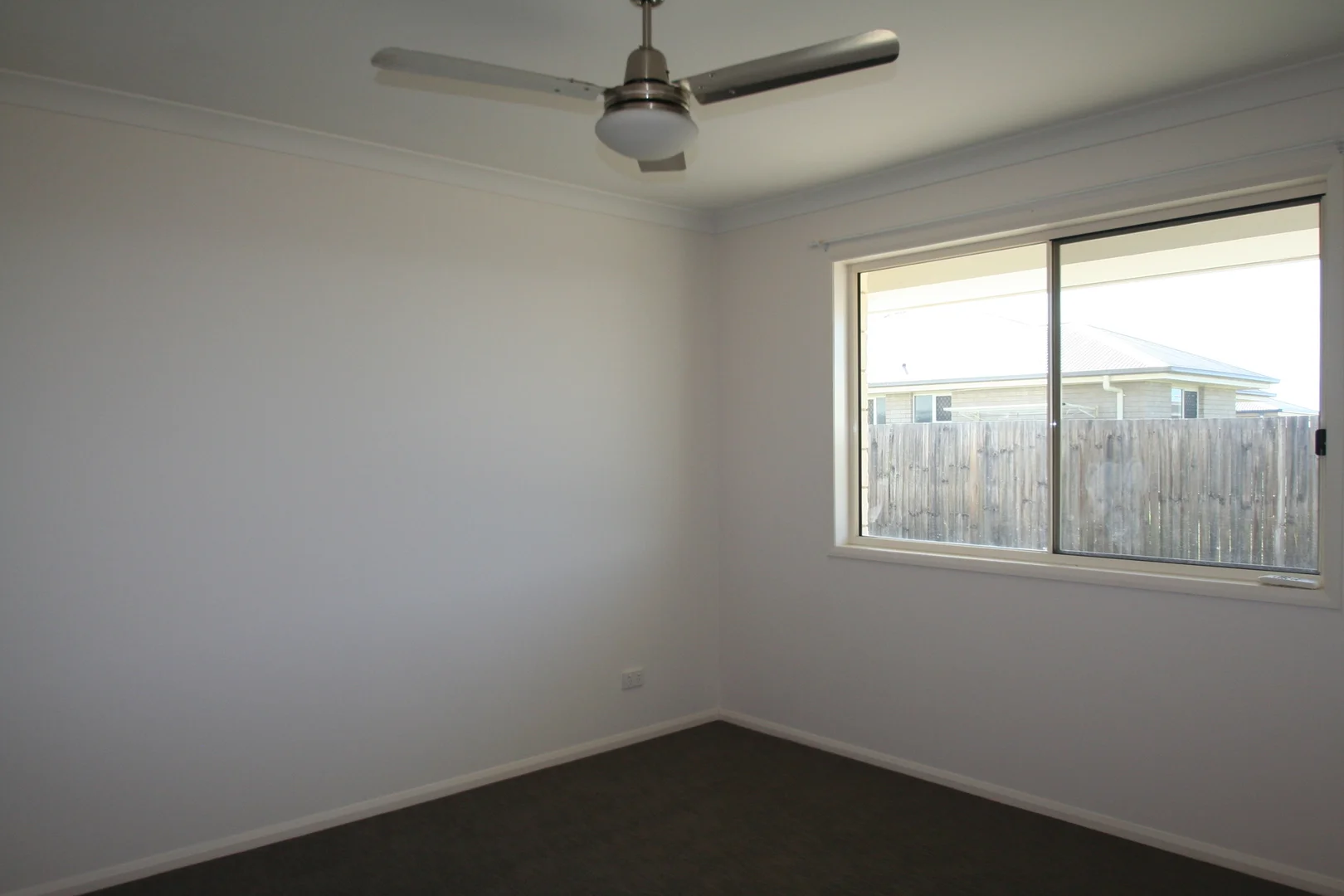 Additional image 7 of 3/29 Scenic Drive, Emerald QLD 4720