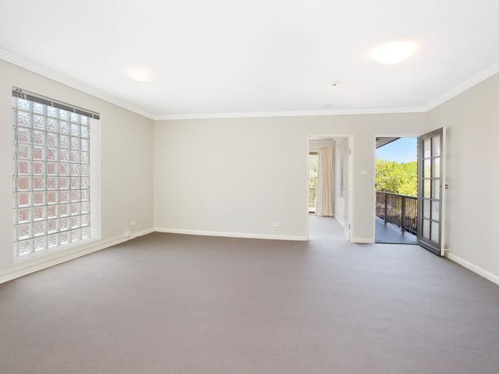 1 bedrooms Apartment / Unit / Flat in 1/196 Military Road NEUTRAL BAY NSW, 2089