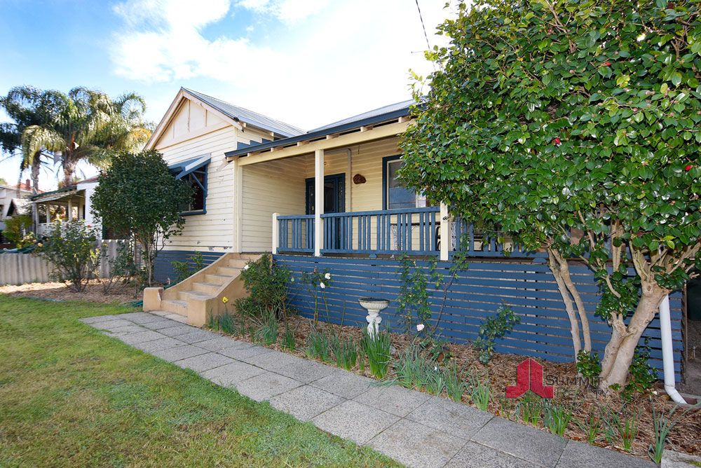 22 Ogden Street, Collie WA 6225, Image 2