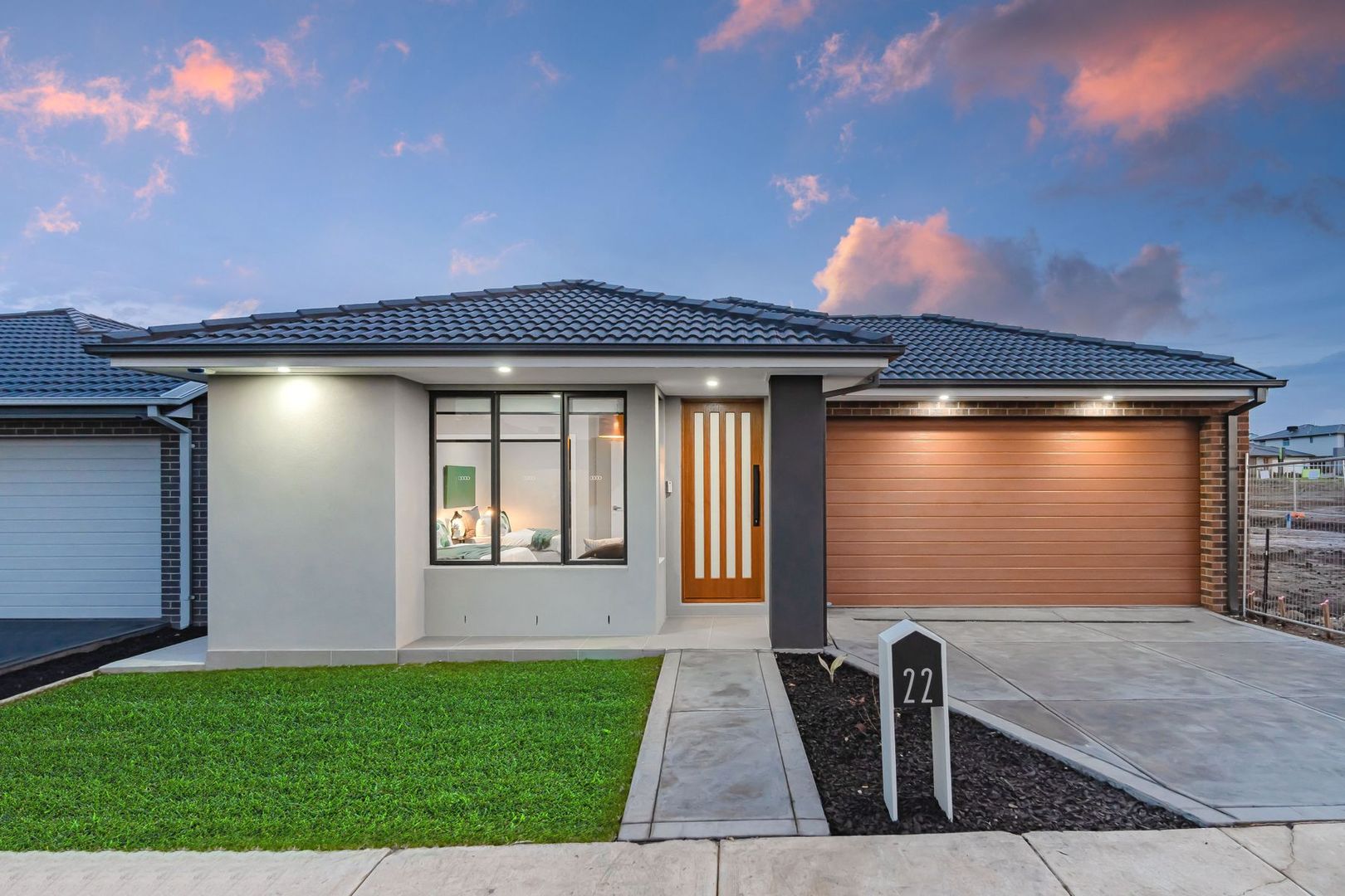 4 bedrooms House in 22 Darmain Drive GREENVALE VIC, 3059