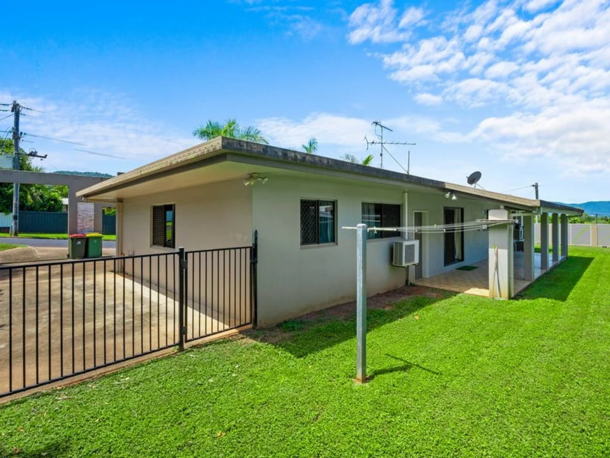 Additional image 11 of 18 Rogers Close, Whitfield QLD 4870