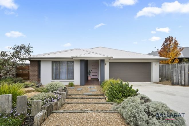 Picture of 9 Illana Street, BROWN HILL VIC 3350