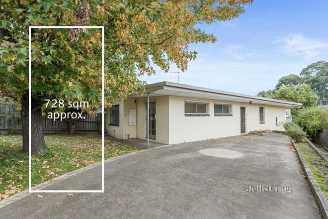 Picture of 26 Darbyshire Road, MOUNT WAVERLEY VIC 3149