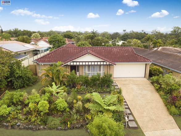 16 Boreen Court, Helensvale QLD 4212