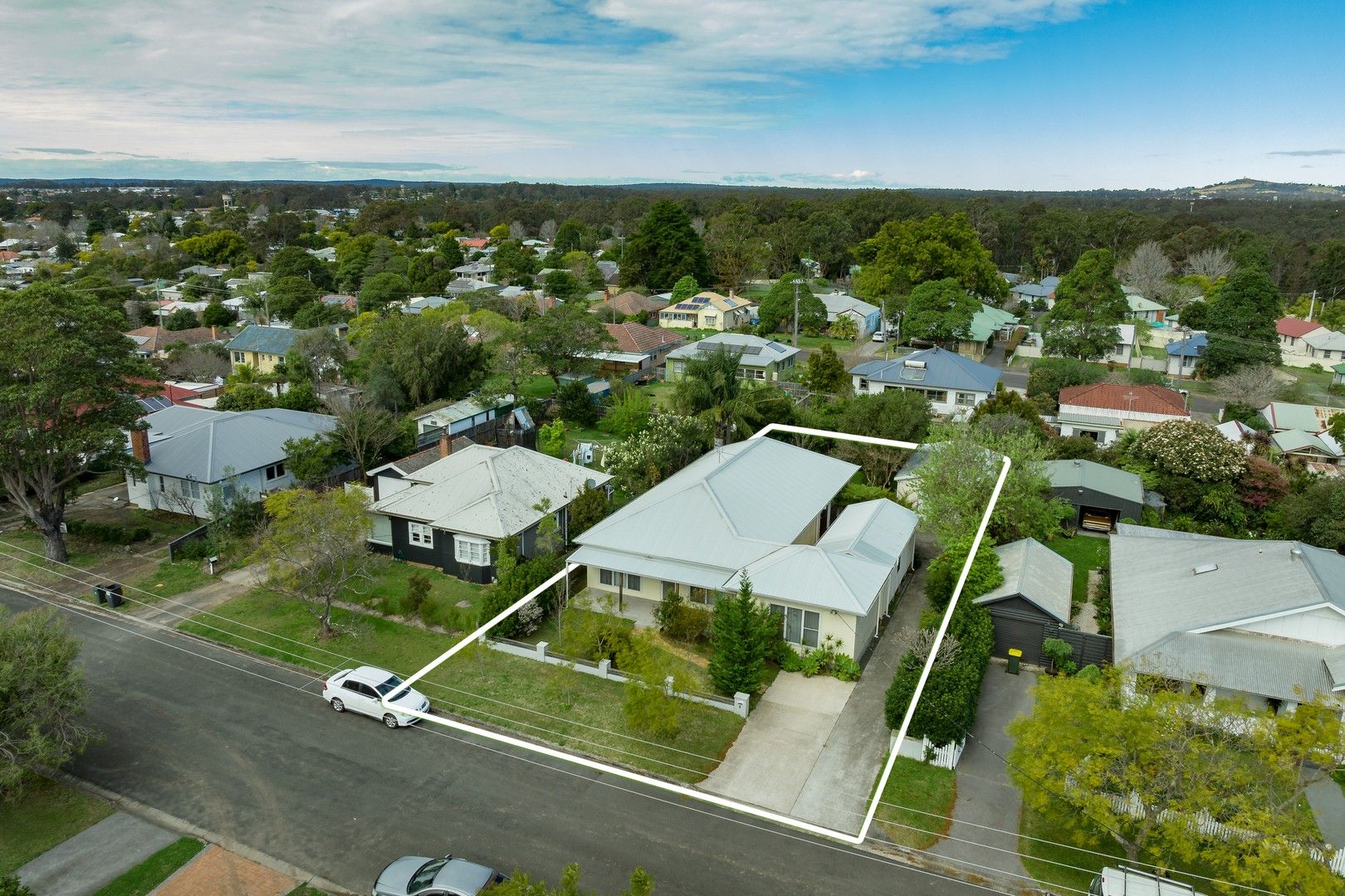 5 bedrooms House in 8 Shepherd Street NOWRA NSW, 2541