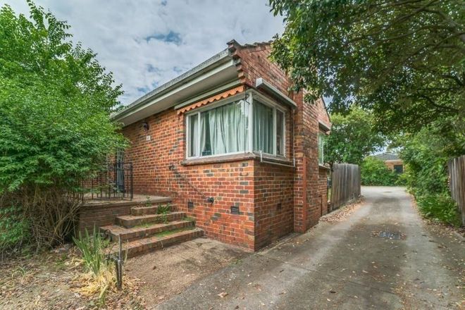 Picture of 1/31 Whitehorse Road, BLACKBURN VIC 3130