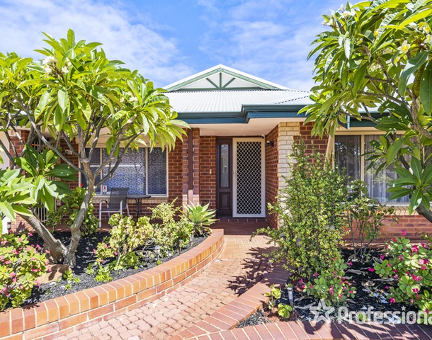 34 Winchester Place, Ballajura WA 6066