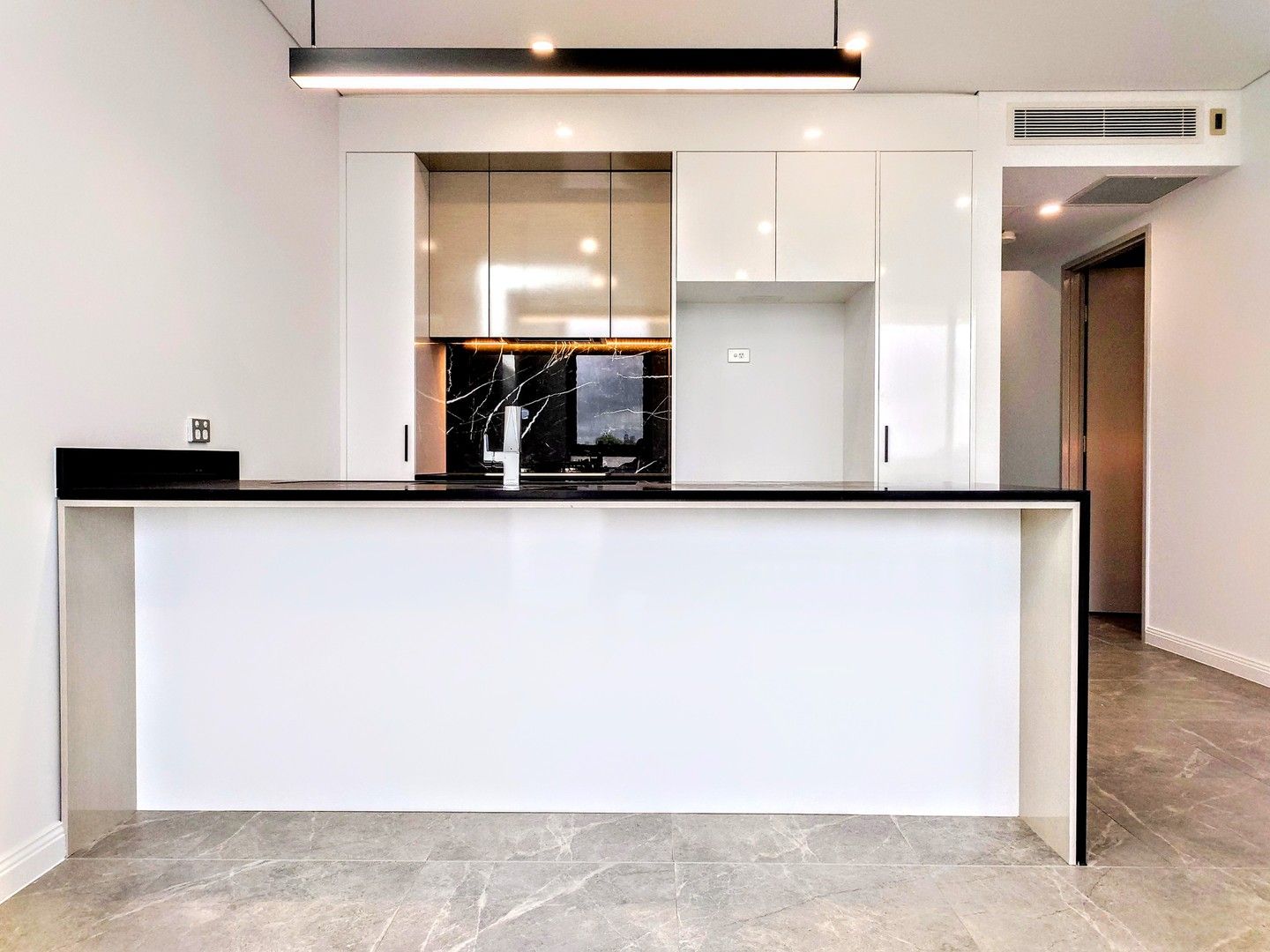 2 bedrooms Apartment / Unit / Flat in L4/112 Talavera Road MACQUARIE PARK NSW, 2113