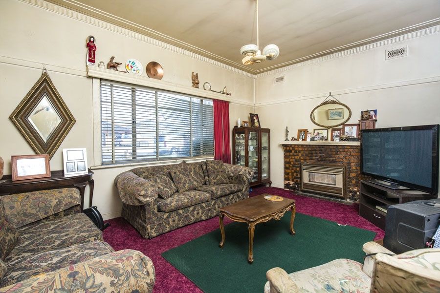 126A Roberts Street, Essendon VIC 3040, Image 2