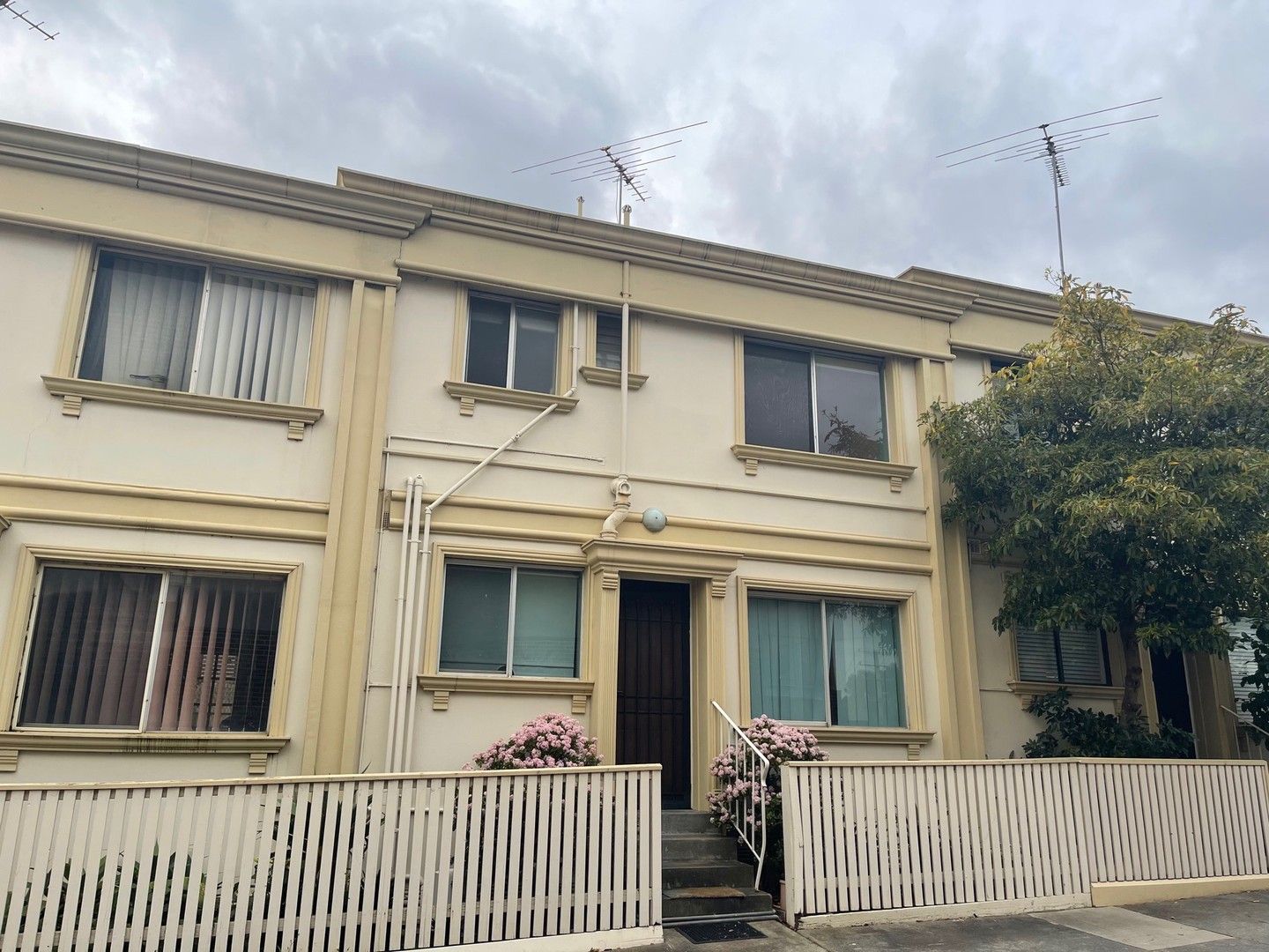 2 bedrooms Townhouse in 2/73 Atkinson CHADSTONE VIC, 3148